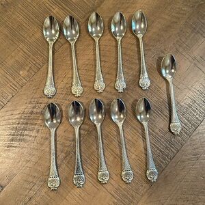 11 gold tea spoons - stainless steel